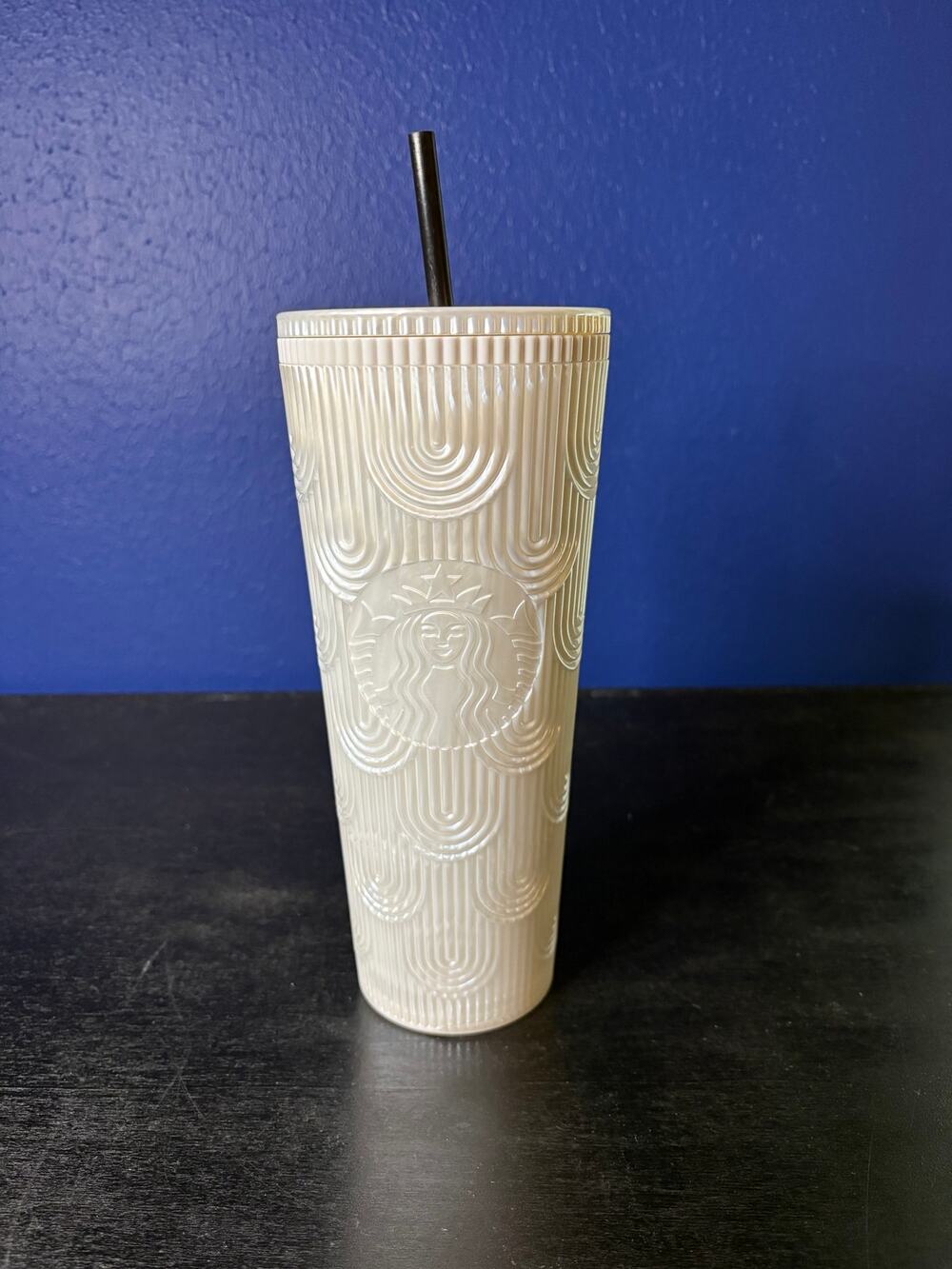 Starbucks 24oz Cream Textured Tumbler w/ Black Straw – Limited Edition